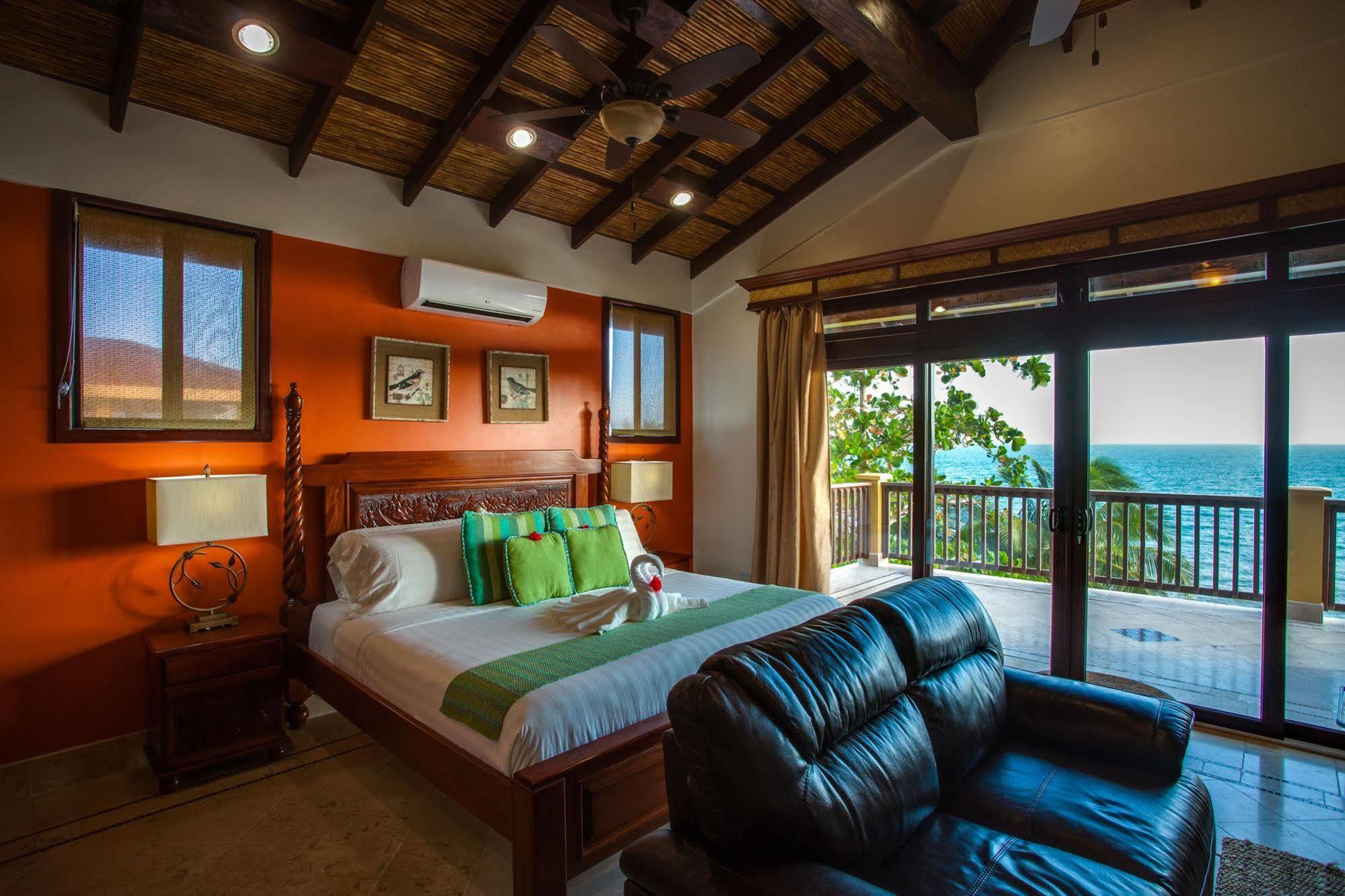Villa Margarita At Jaguar Reef Hopkins Extérieur photo