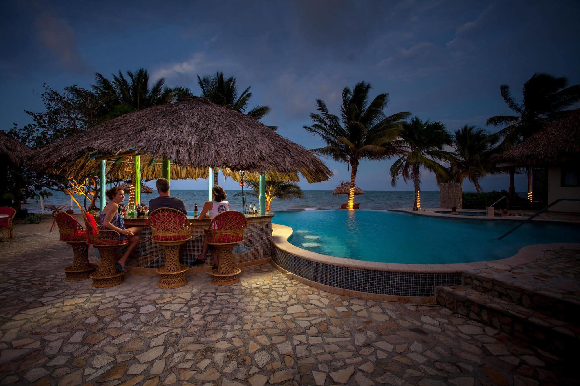Villa Margarita At Jaguar Reef Hopkins Extérieur photo